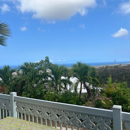Ravine Bleue Etage Bed & Breakfast Riviere Saint-Louis Exterior photo